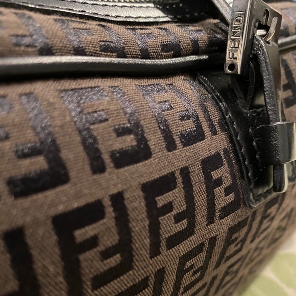 Fendi Zucca Bag Made in ITALY - Picture 10 of 14